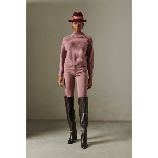 PANTALÓN PITILLO CINCO BOLSILLOS. ROSA TORTORA