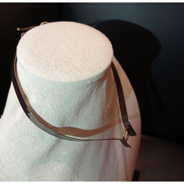 COLLAR CHOCKER CON ARO COBRE
