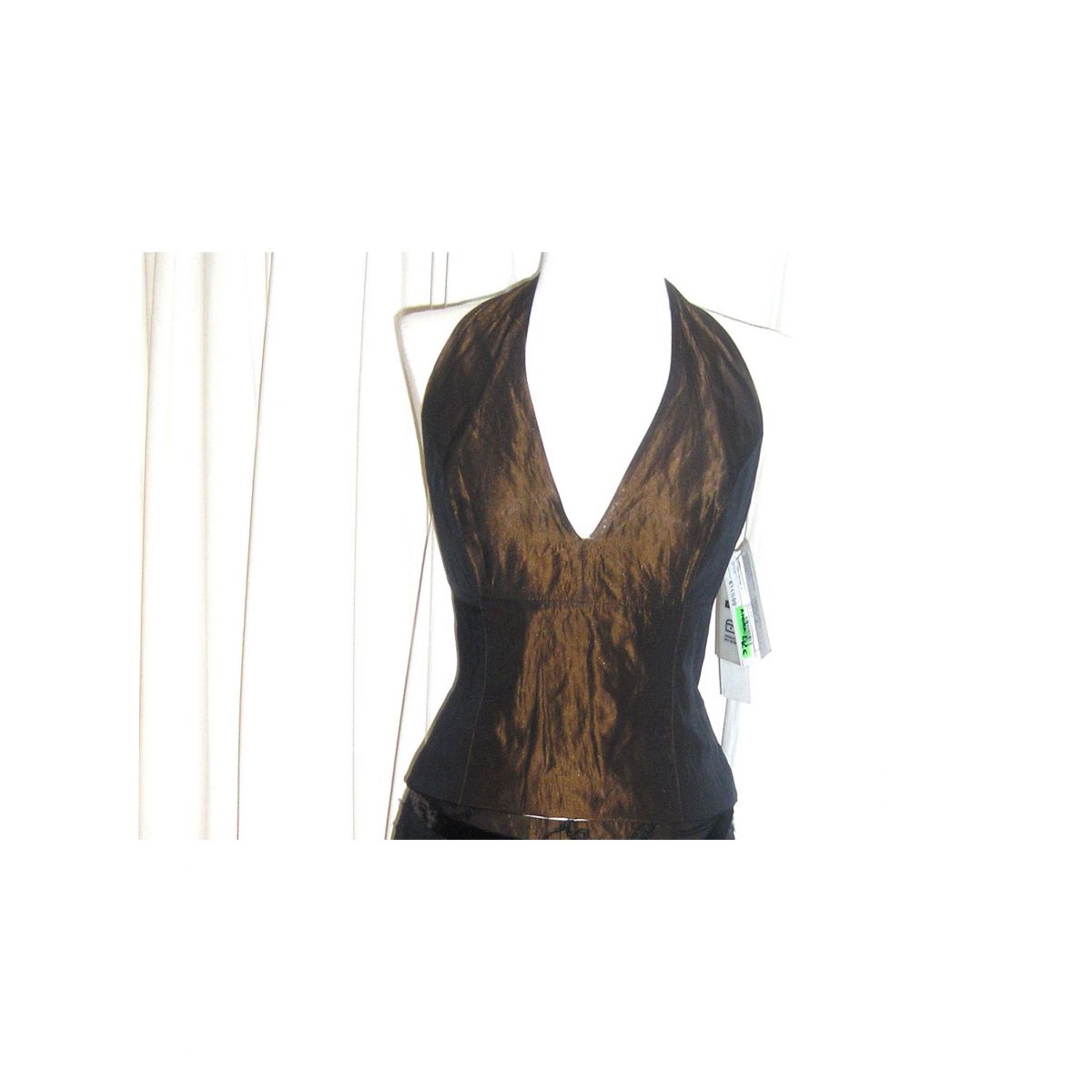 TOP ESCOTE HALTER TOP ESCOTE HALTER