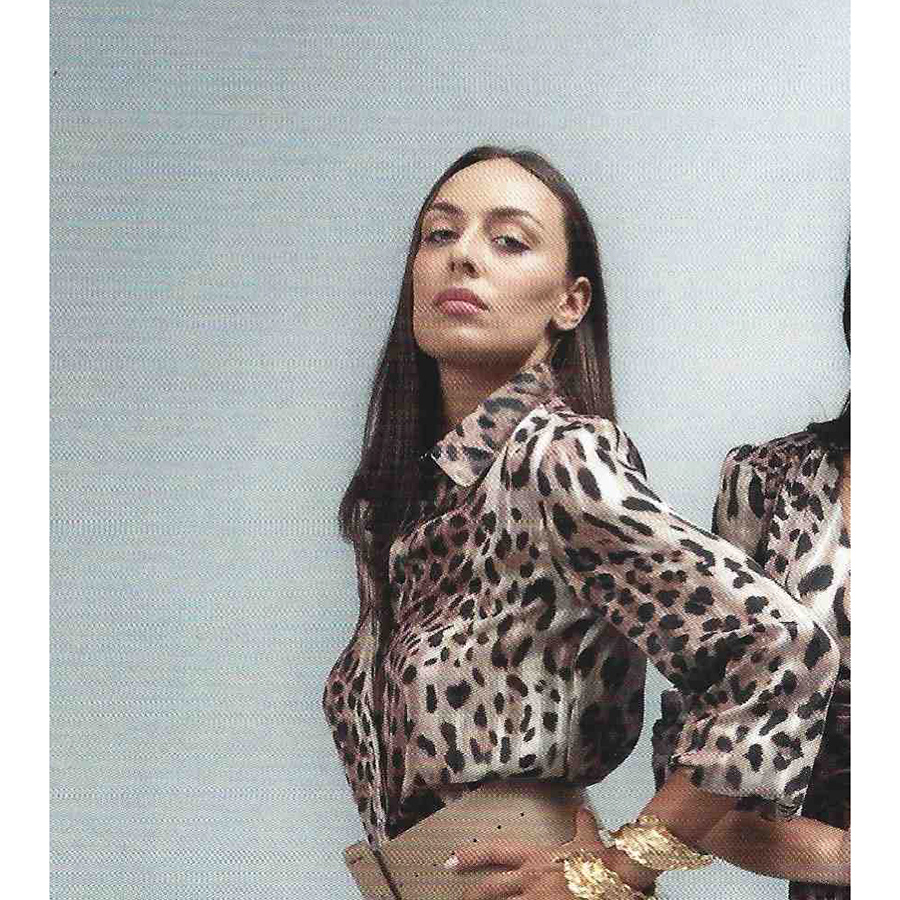 Camisa-estampada-animal-print-de-gasa Blusa de vestir estampada en animal print