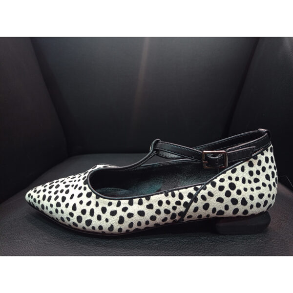 Bailarina beige estampado dalmata