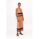 Conjunto de pantalón de talle alto y top de lino con pasamanería