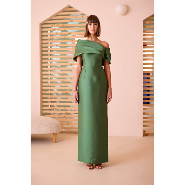 Vestido largo de fiesta de cuello envolvente y falda recta en color verde
