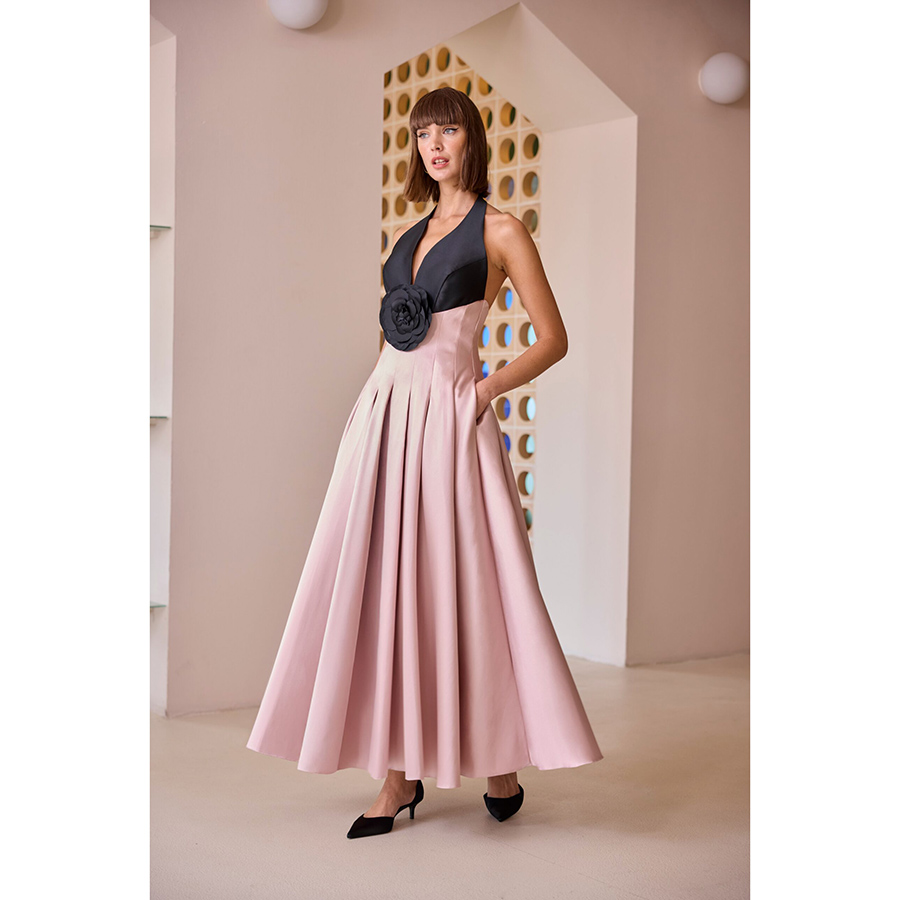 Vestido-largo-de-fiesta-en-escote-halter-52623o-en-color-rosa-y-negro Vestido largo de fiesta de escote halter en color rosa y negro
